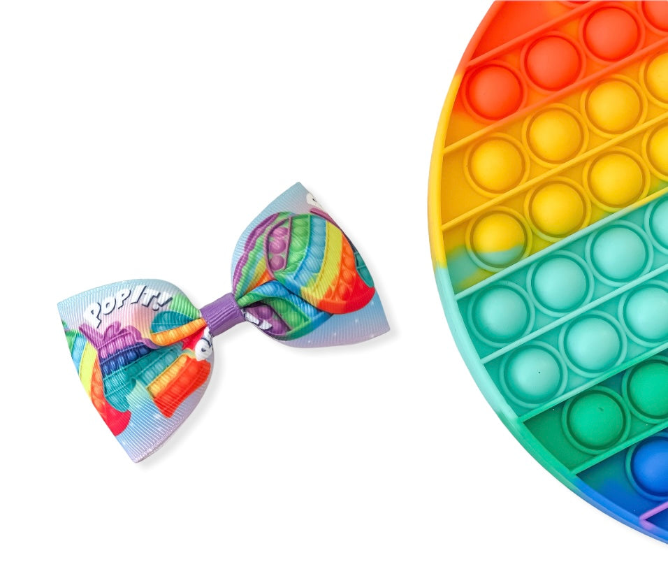 Pop It Large Pinch Bows