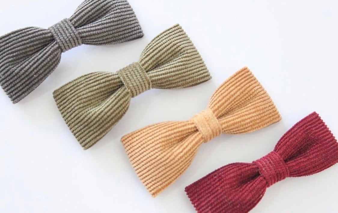 Corduroy Single Pinch Bows