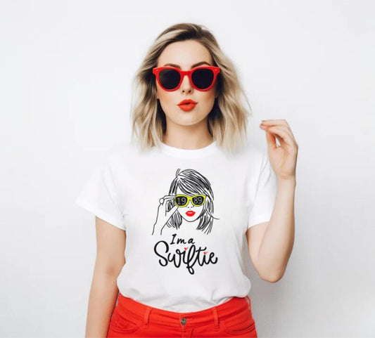 Swiftie - T-Shirt Unisex All Sizes