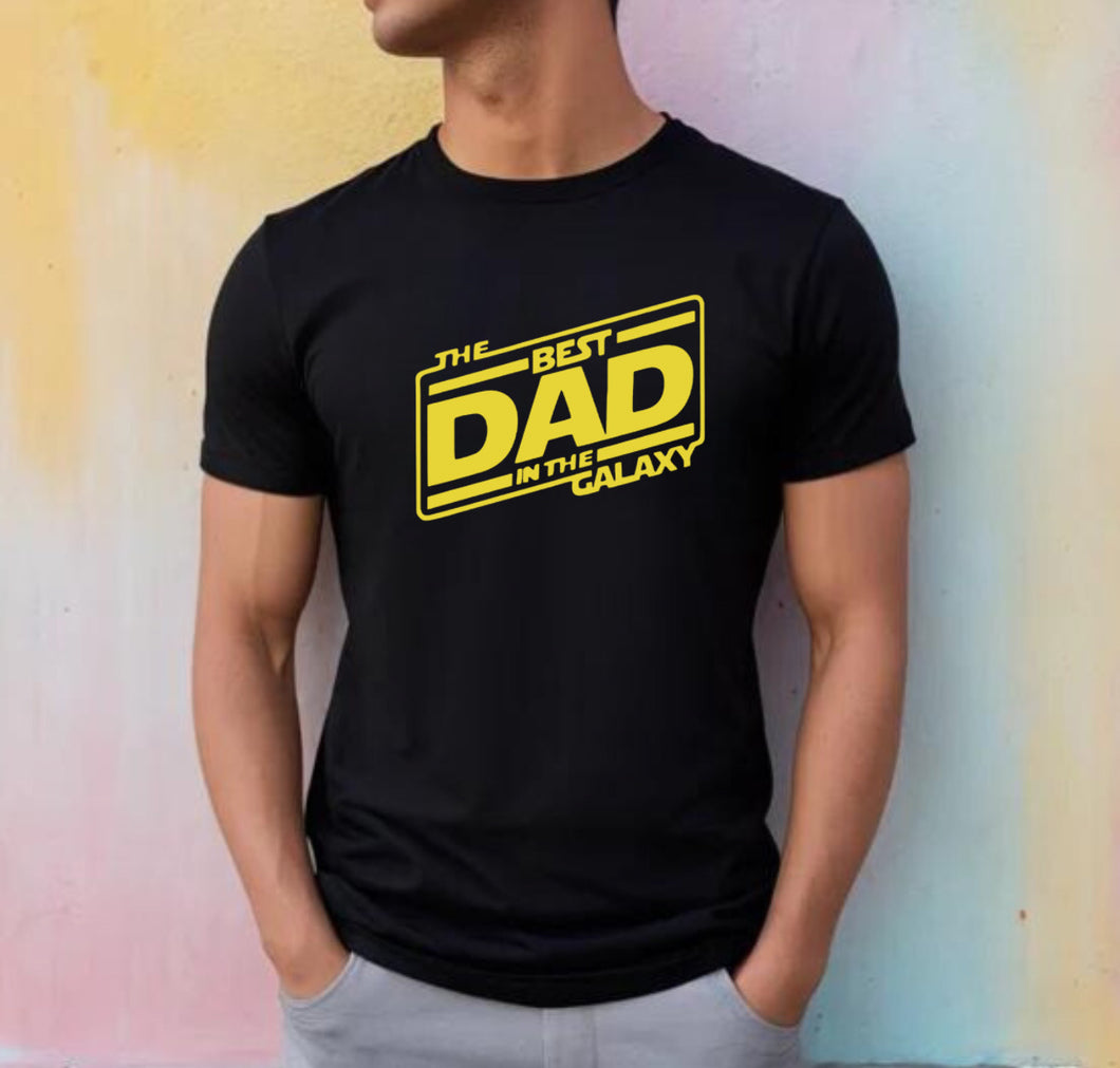 Best Dad in the Galaxy  - Tee’s & Sweatshirts