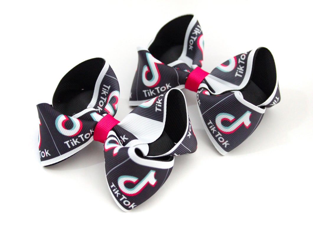 Tik Tok large boutique bow