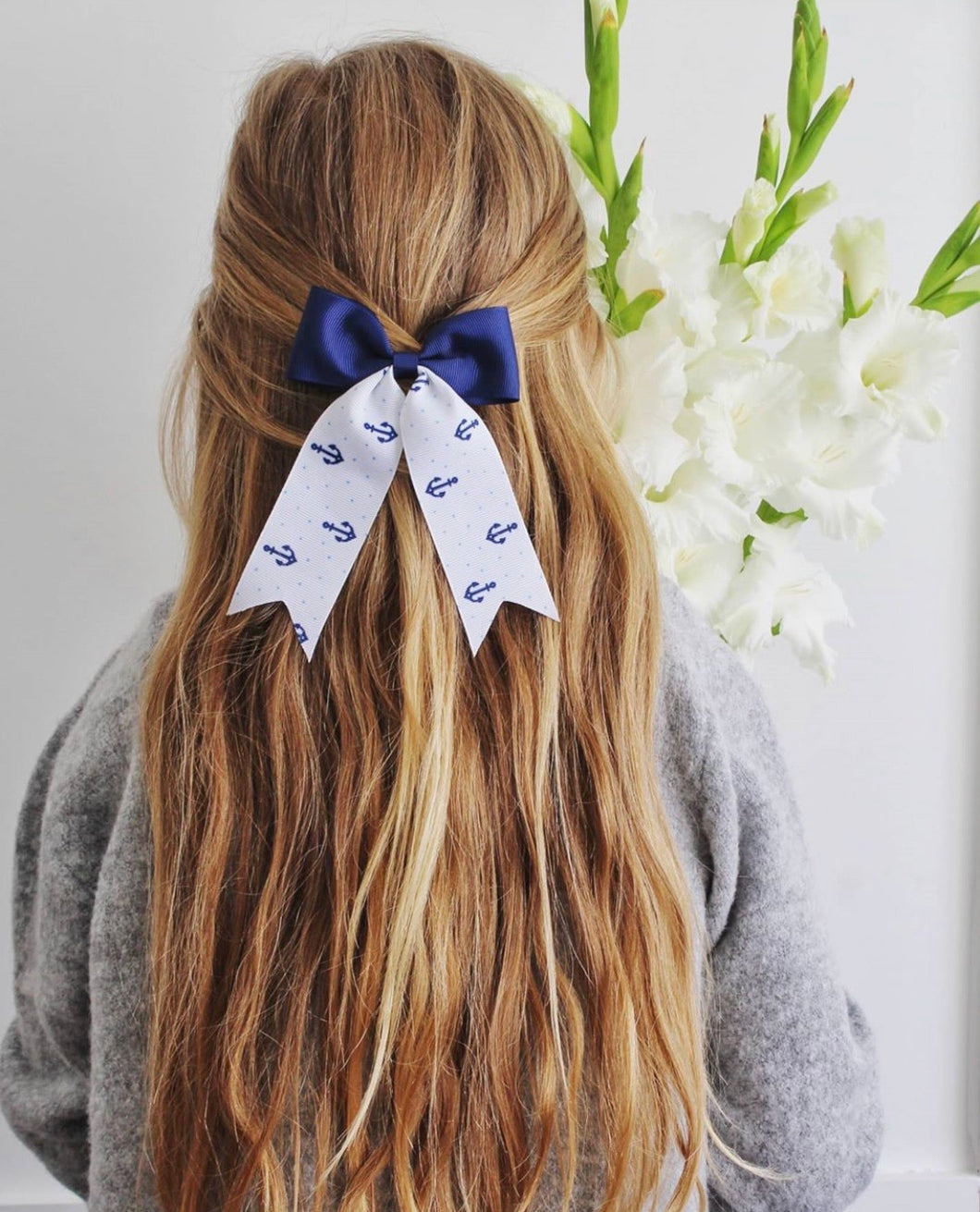Anchor ponytail bow