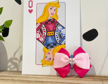 Load image into Gallery viewer, Charm Triple Pinch Hair Bows
