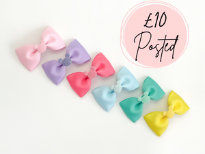 Mickey Pinch Bow Tenner Tuesday